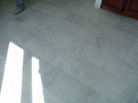 Pavimento di marmo Bianco Carrara